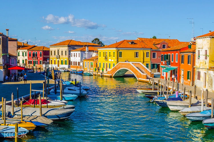 Murano and burano tour by venice limousine